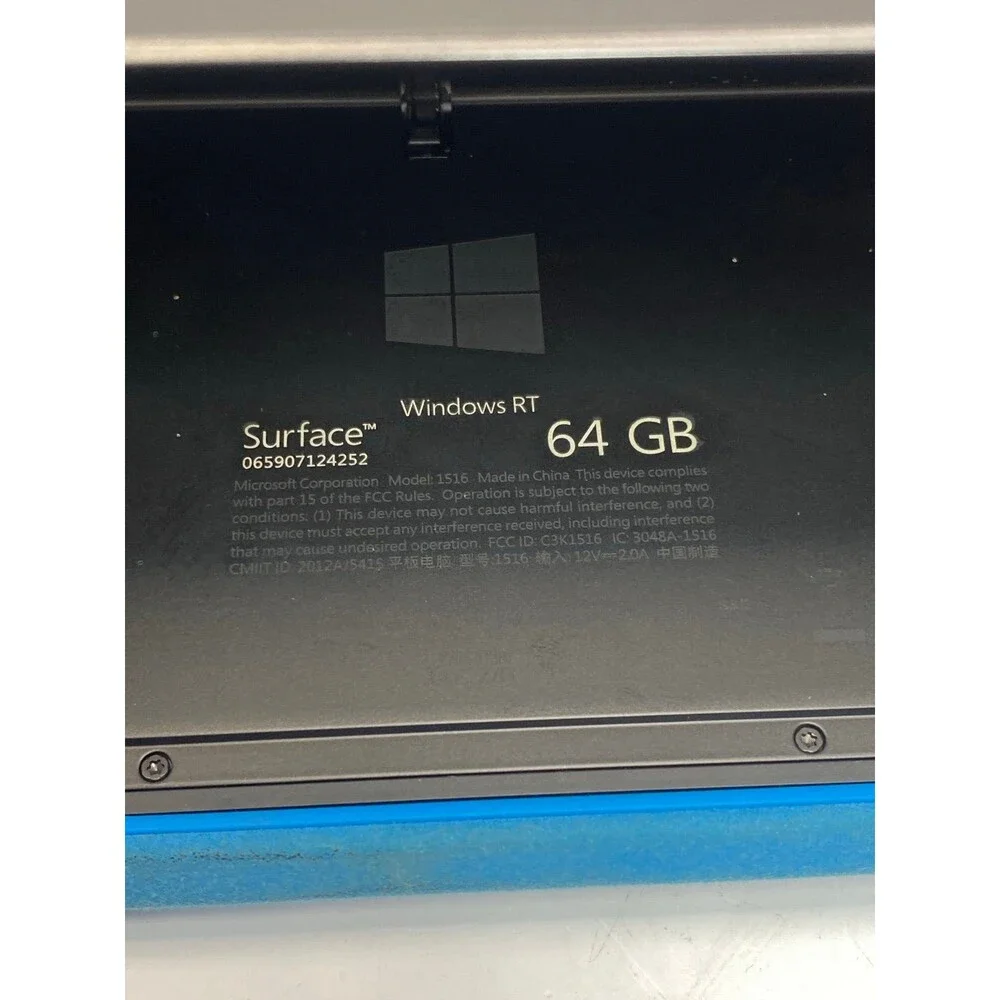Microsoft Surface RT (Model 1516) 10.6